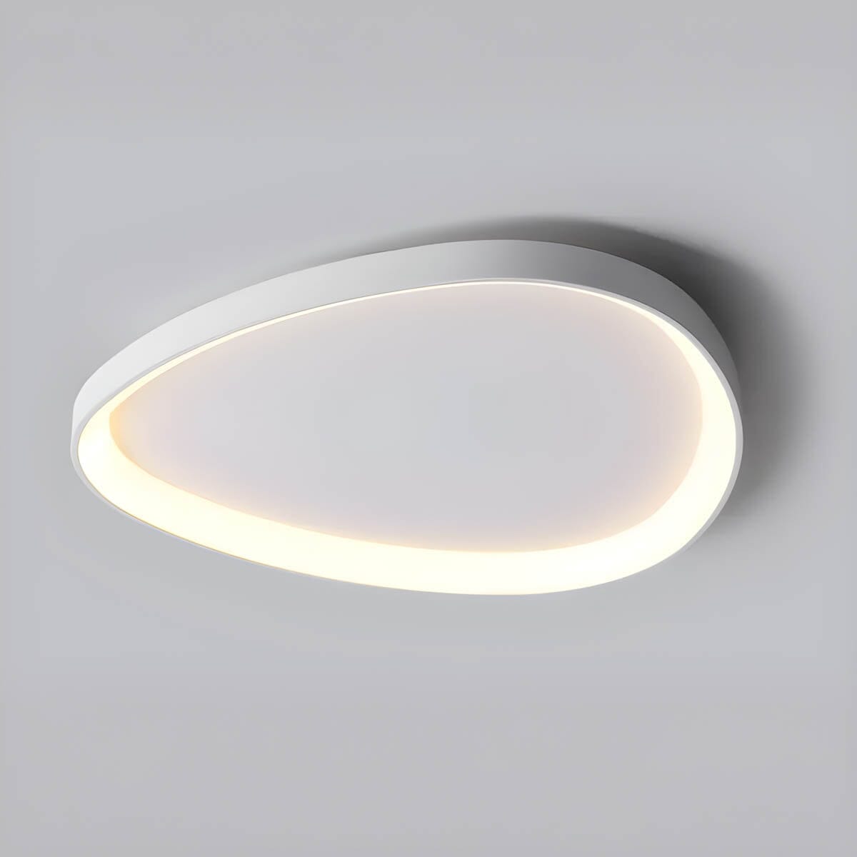 גוף תאורת תקרה צמודה LED אורגני LumaVale, ניתן לעמעום