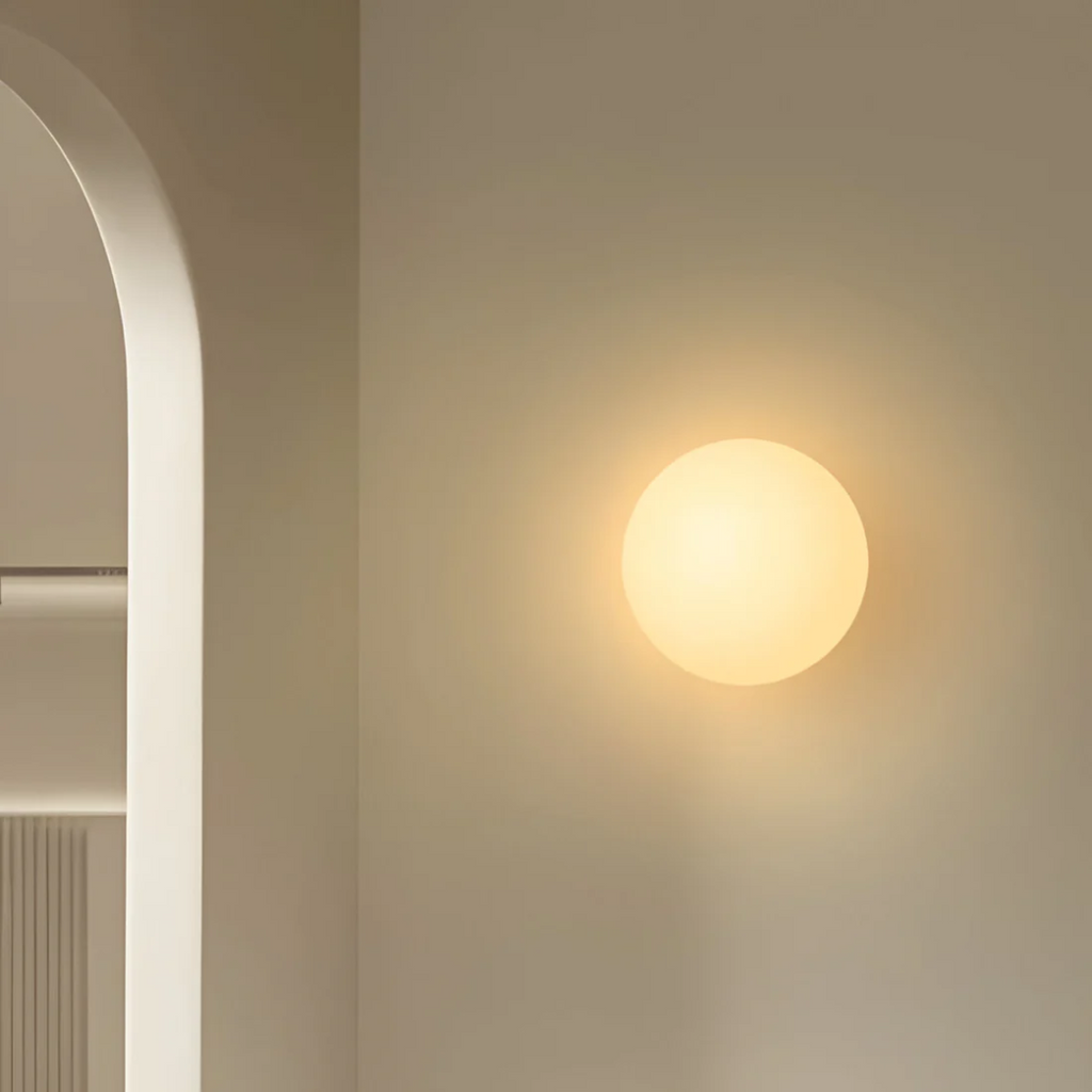 Modern glasvägglampa för elegant rumsbelysning - Fioriscas