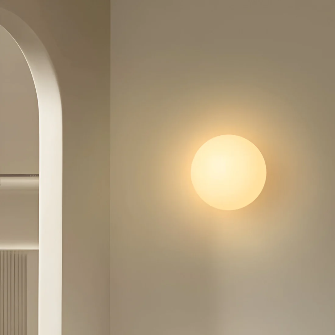 Modern glasvägglampa för elegant rumsbelysning - Fioriscas