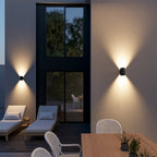 Aplique de parede SolaraGlow LED de luz quente difusa para a sala de estar