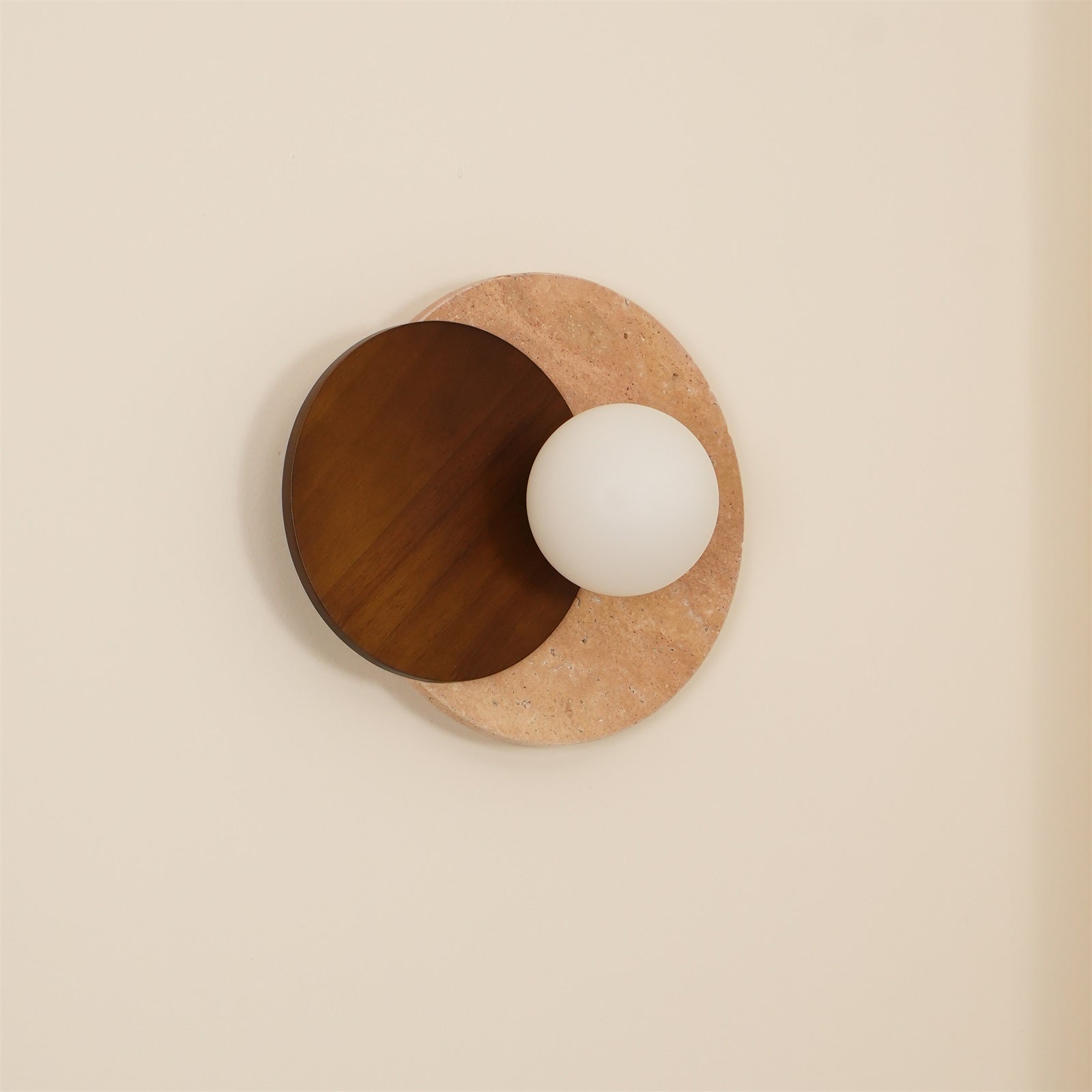 Ritta Wall Lamp Overlapping Travertine | Fioriscas