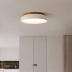 Travertinloftlampe, rundt Aureli-design med træbase