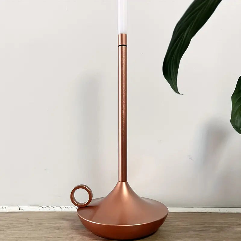 Dobíjecí stolní LED lampa ve stylu svíčky LumaCove s dotykovým ovládáním