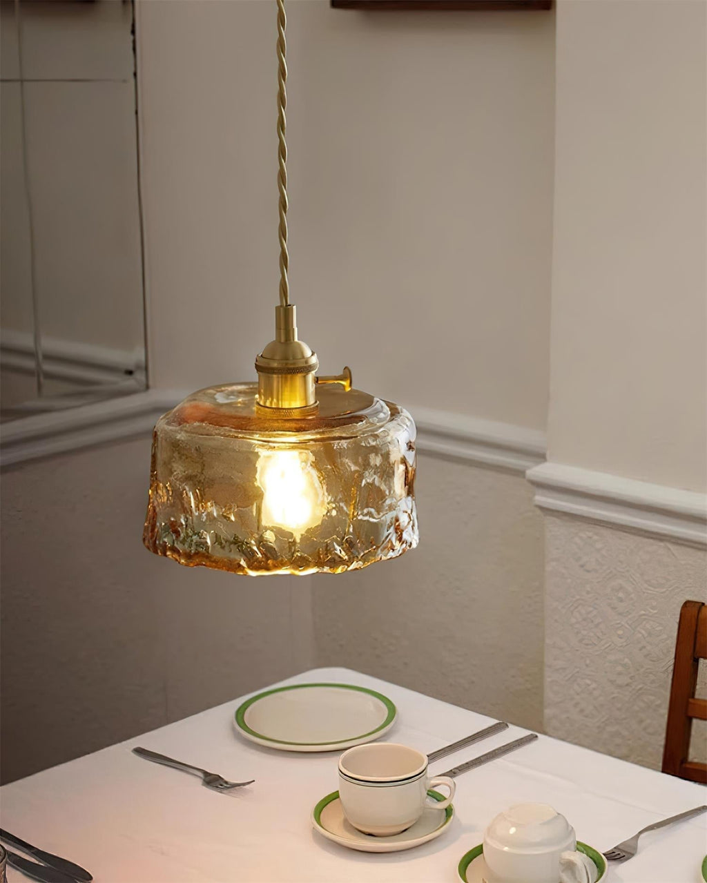 Amberlyn Vintage Amber Glass Pendant Light | Fioriscas