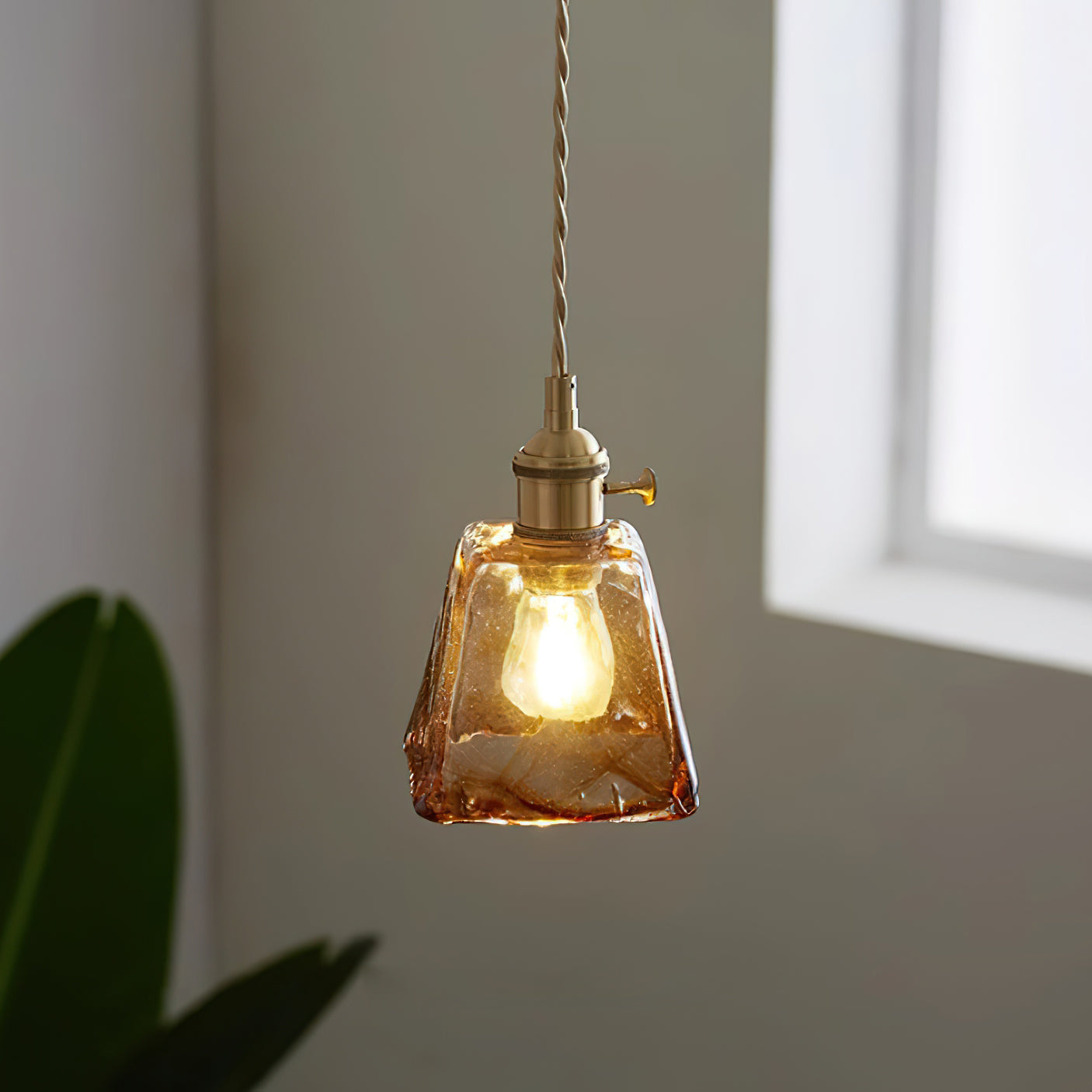 Amberlyn Vintage Amber Glass Pendant Light | Fioriscas