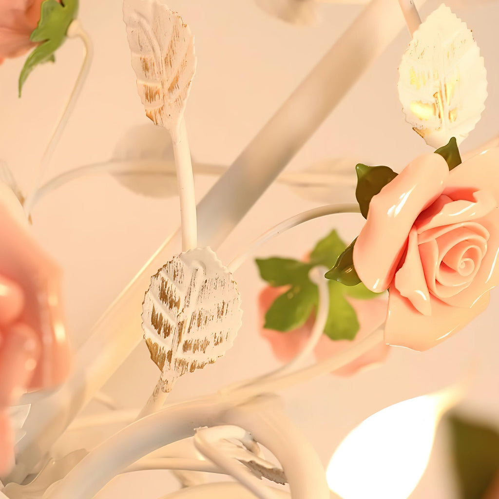 Evelisse Vintage White Chandelier | Fioriscas