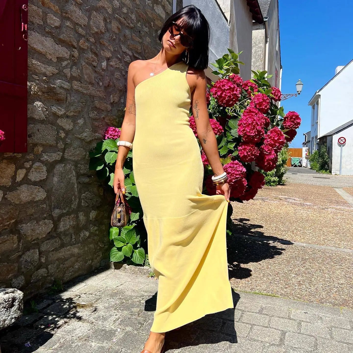 Robe Ateka en tricot de coton sculptural