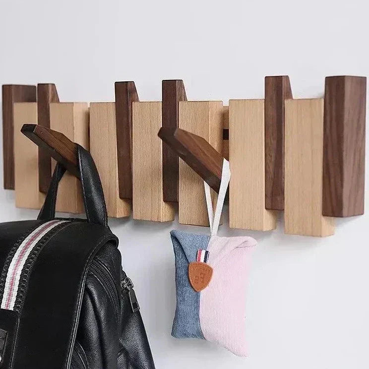 LyraWood väggkrokslist, pianoinspirerad design i bok eller valnöt
