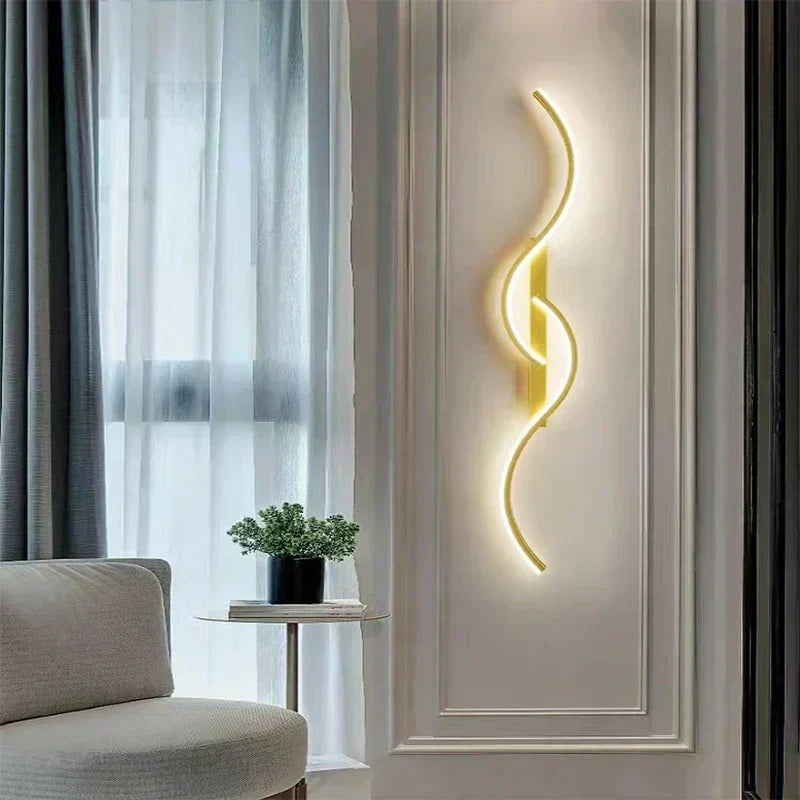 Aplică de perete LED cu intensitate reglabilă, cu panou difuzor din silicon și lumină ambientală plăcută