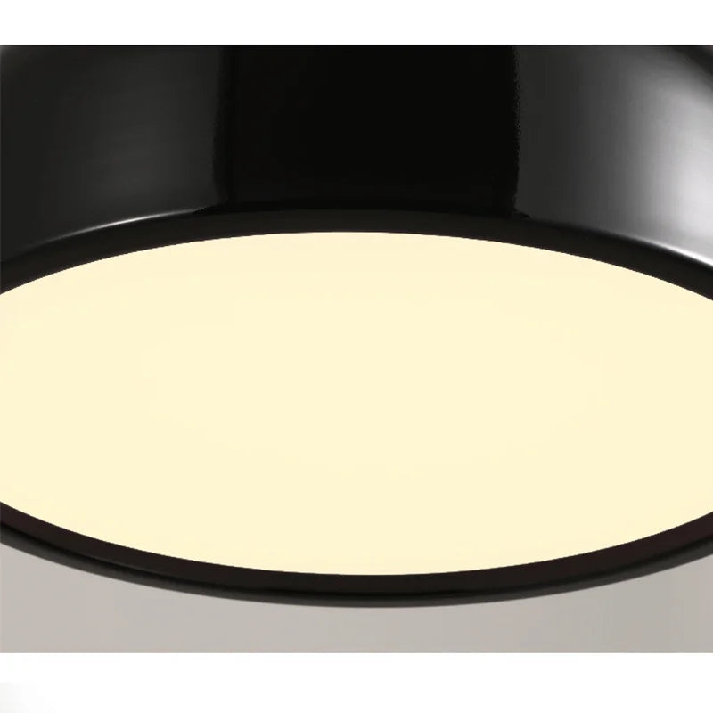 Závěsné svítidlo FjordLume, severský kulatý design, 3 velikosti v černé nebo bílé barvě