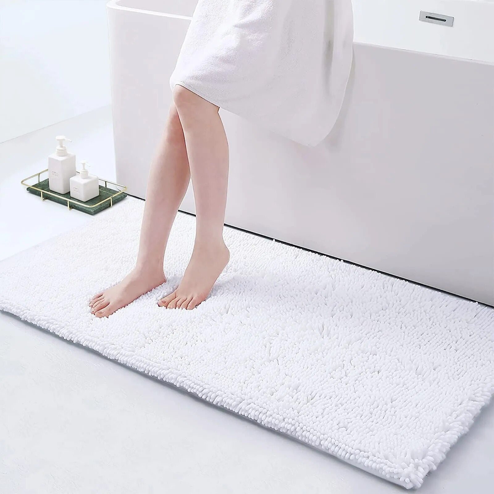 AquaNest mjuk halkfri badrumsmatta med absorberande halksäker baksida