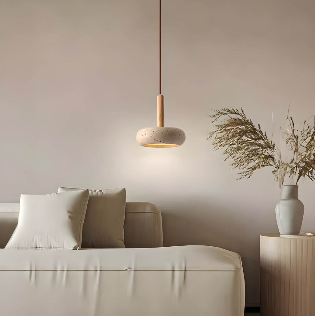 Lampada a sospensione in travertino LustreStone per ogni stanza, luce calda