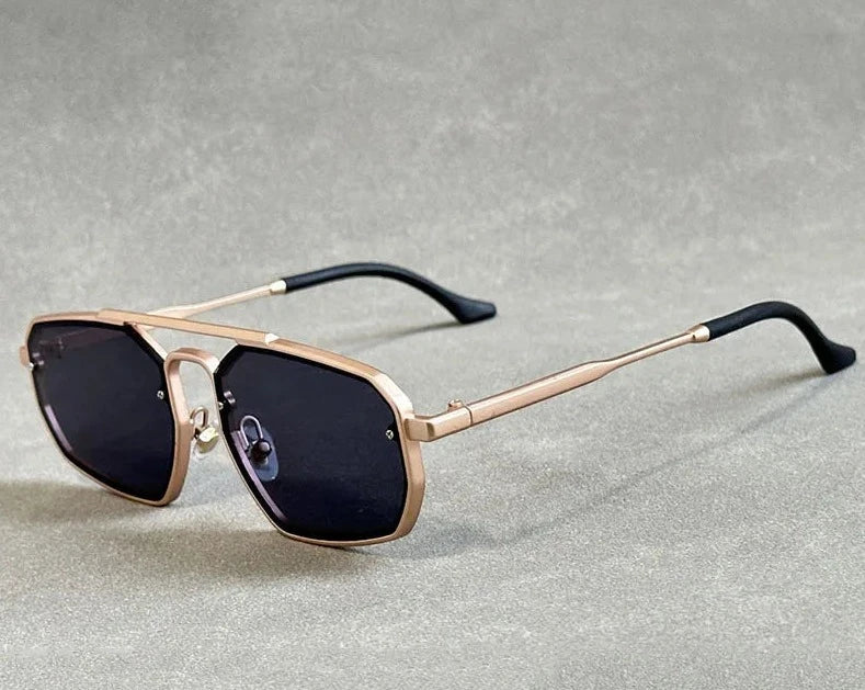 Óculos de sol Nova com armação lapidada e lentes antirreflexo UV400