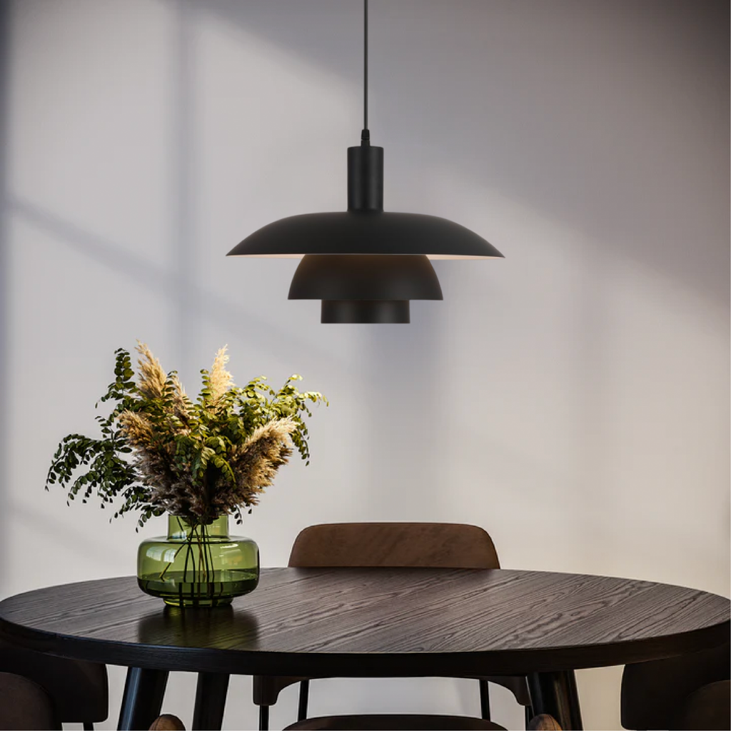 Lampada a sospensione Liora in stile nordico, in quattro colori e due dimensioni