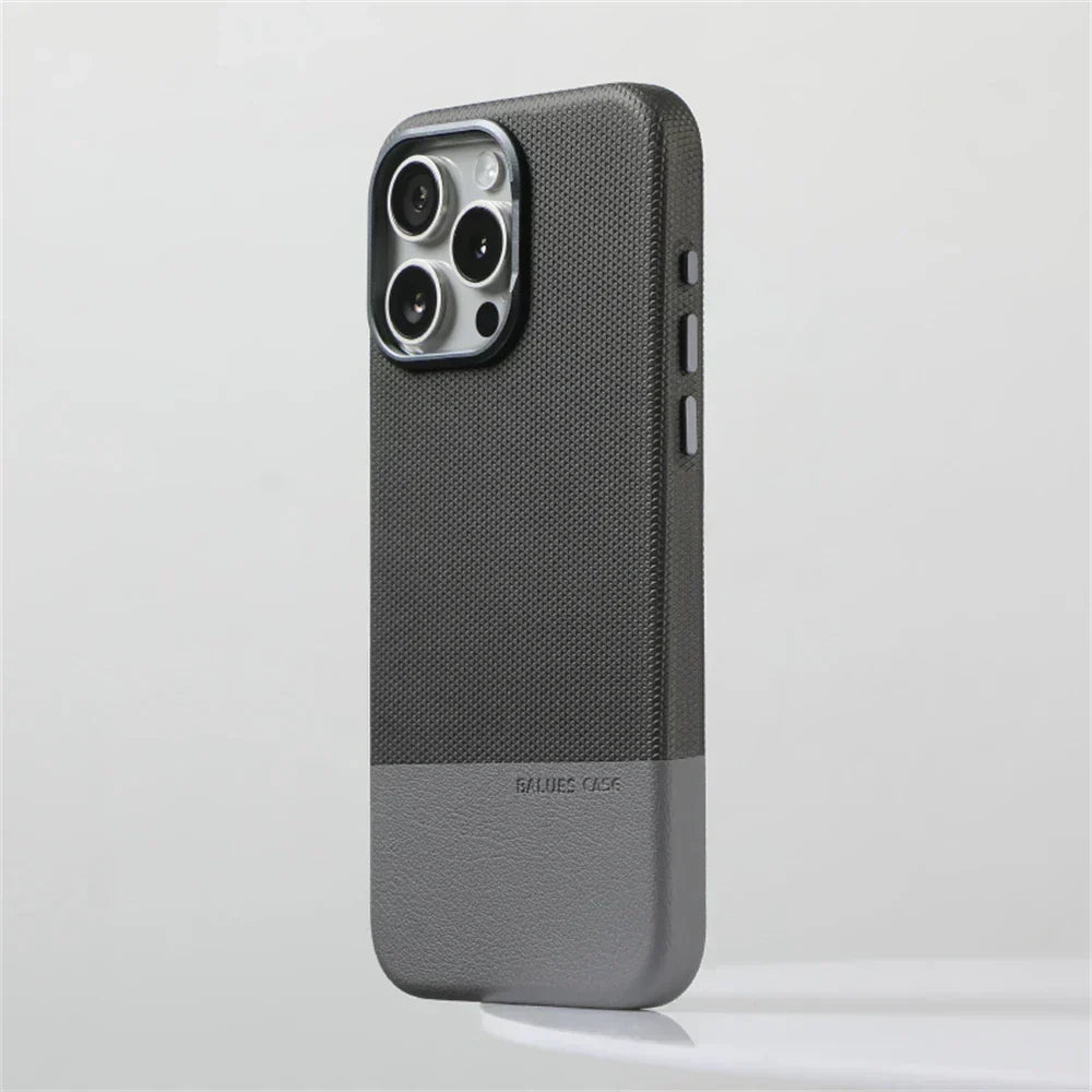 Capa Slim para iPhone com Dupla Textura e MagSafe, Proteção Stealth
