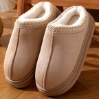 Chinelos de pele de ovelha com forro de lã para usar confortavelmente em casa