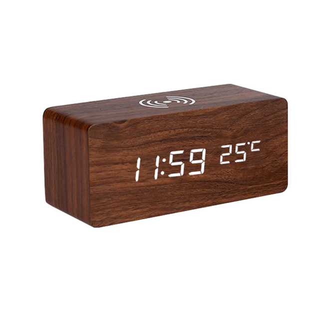 Réveil LED avec finition bois et chargeur sans fil intégré