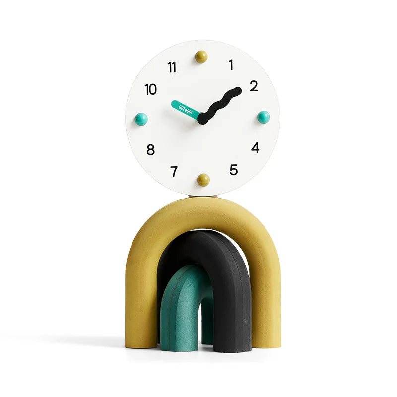 Horloge de table LumenArc Nordic Arch, bambou et métal, finition mate ou brillante