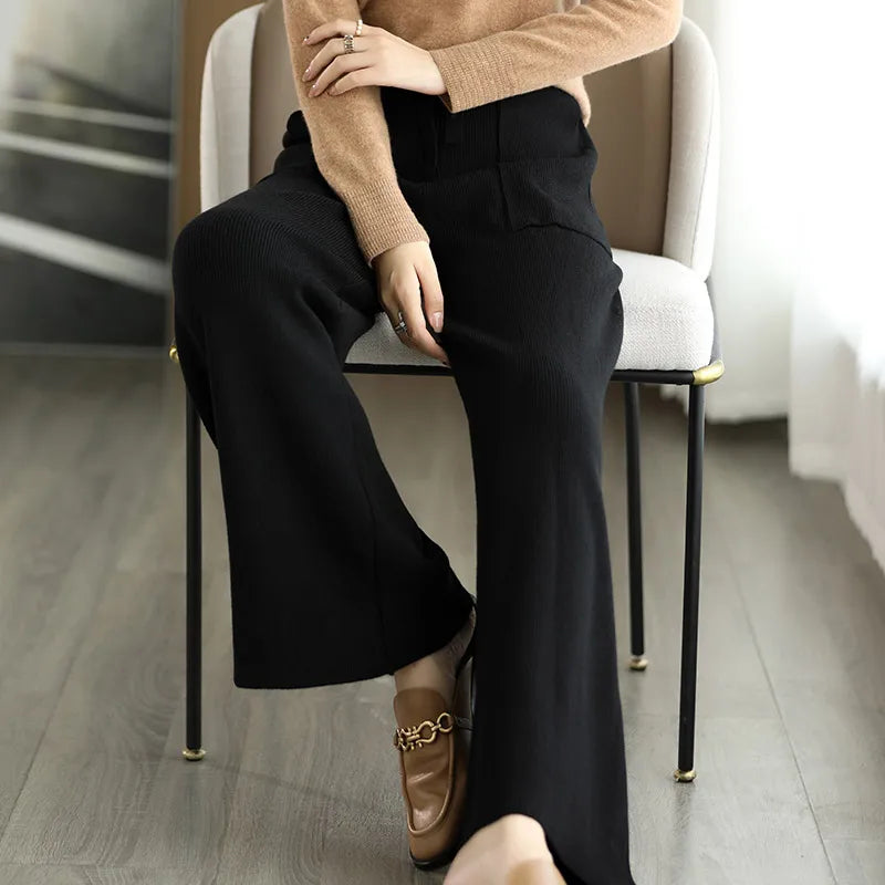 Aveline Wide-Leg Wool Sweatpants for Everyday Loungewear
