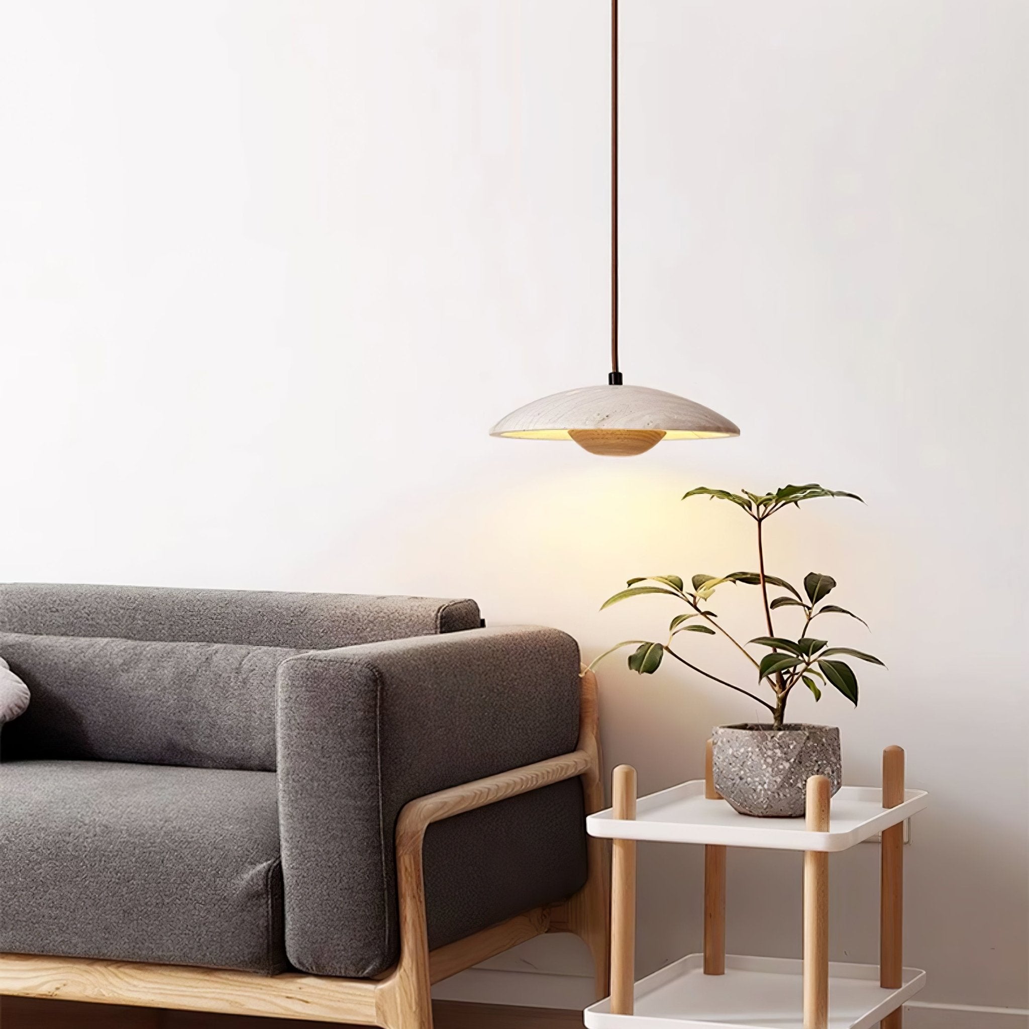Zodore Wide-Brim Travertine Pendant Light | Fioriscas