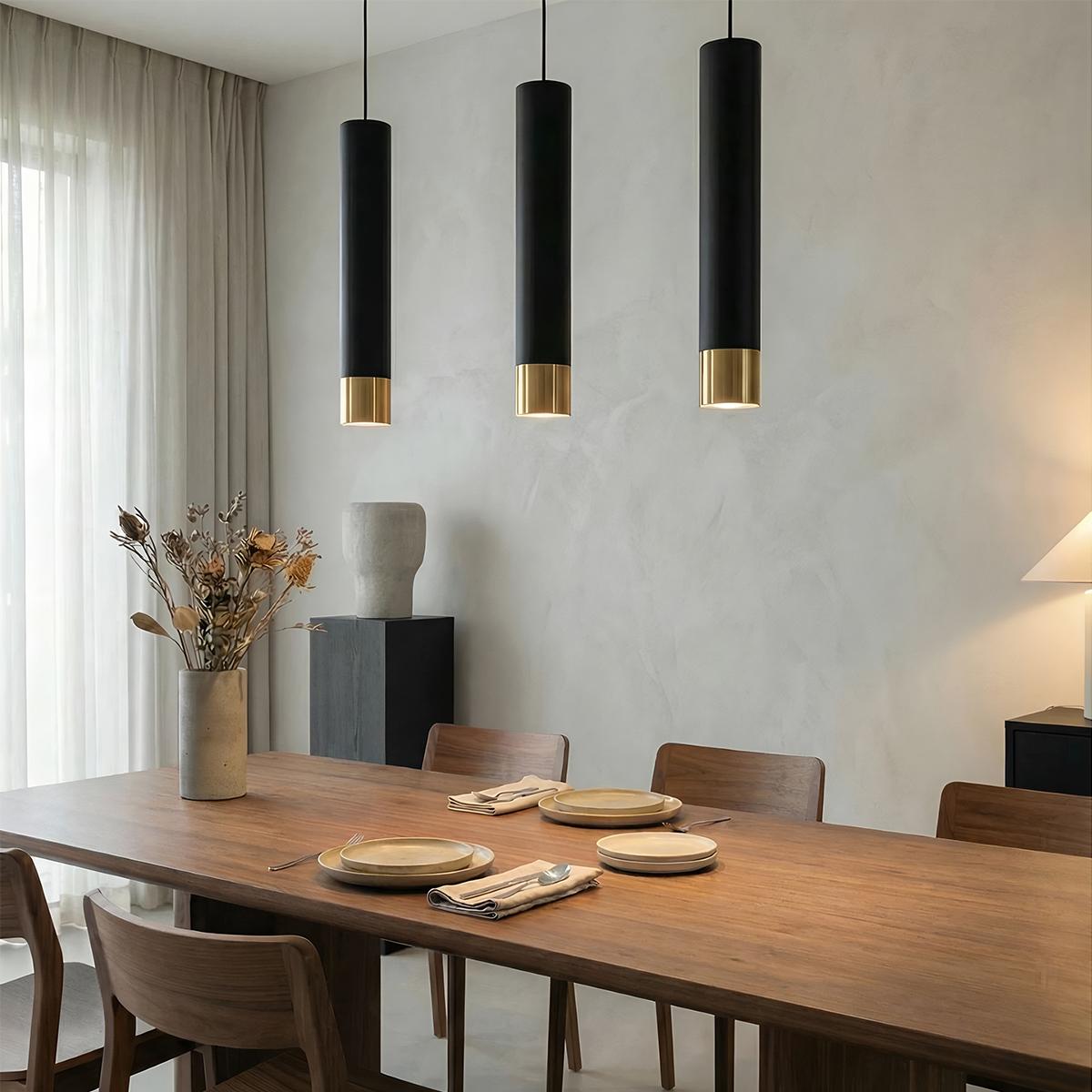 Lampada a sospensione cilindrica minimalista con accenti dorati per isole cucina