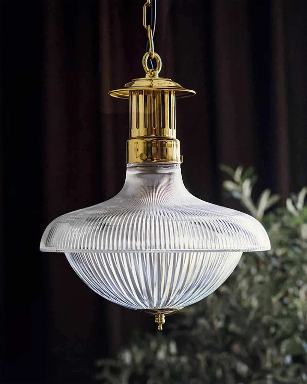 Orvel Clear Ribbed Glass Pendant Light | Fioriscas