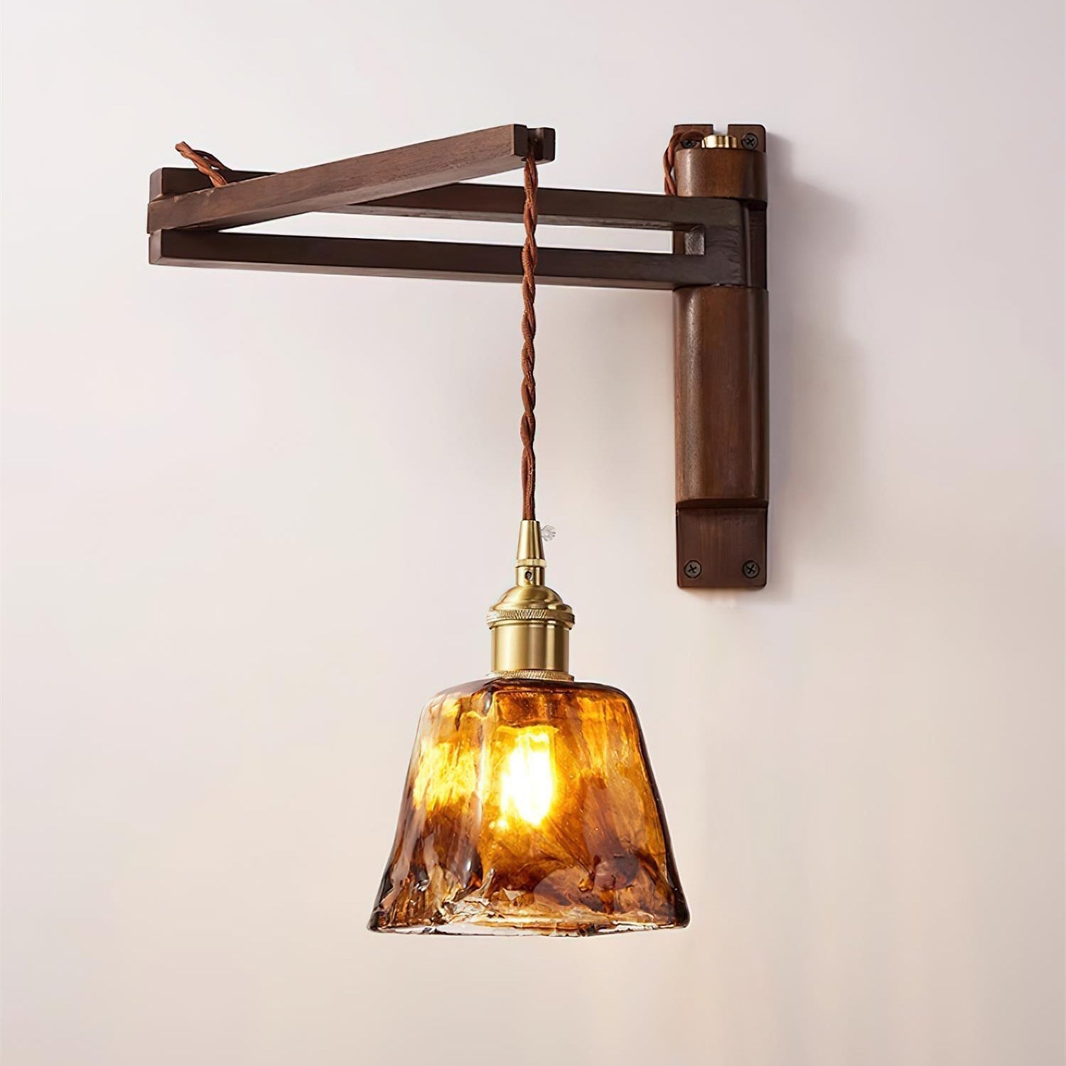 Geyla Rustic Wooden Wall Lamp | Fioriscas