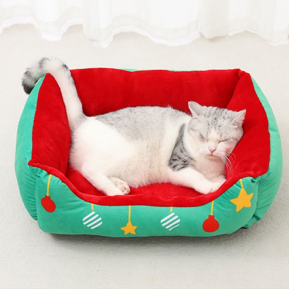 Semi-closed dog and cat bed with Christmas motif and non-slip bottom - Fioriscas