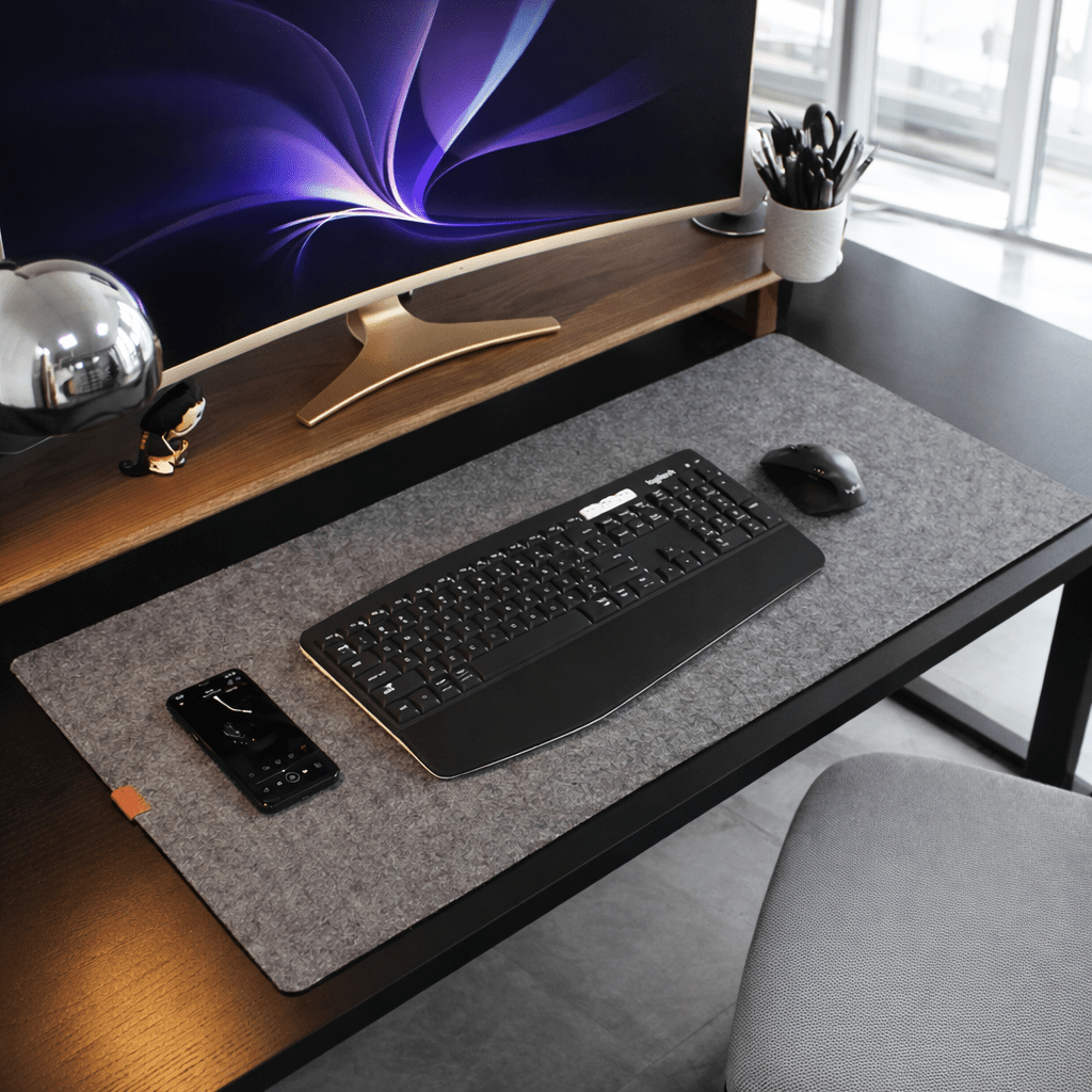 High-Quality Wool Felt Desk Mat for Comfortable Working - Fioriscas