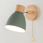 Modern wall lamp made of wood in Nordic style - Fioriscas