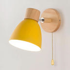 Modern wall lamp made of wood in Nordic style - Fioriscas
