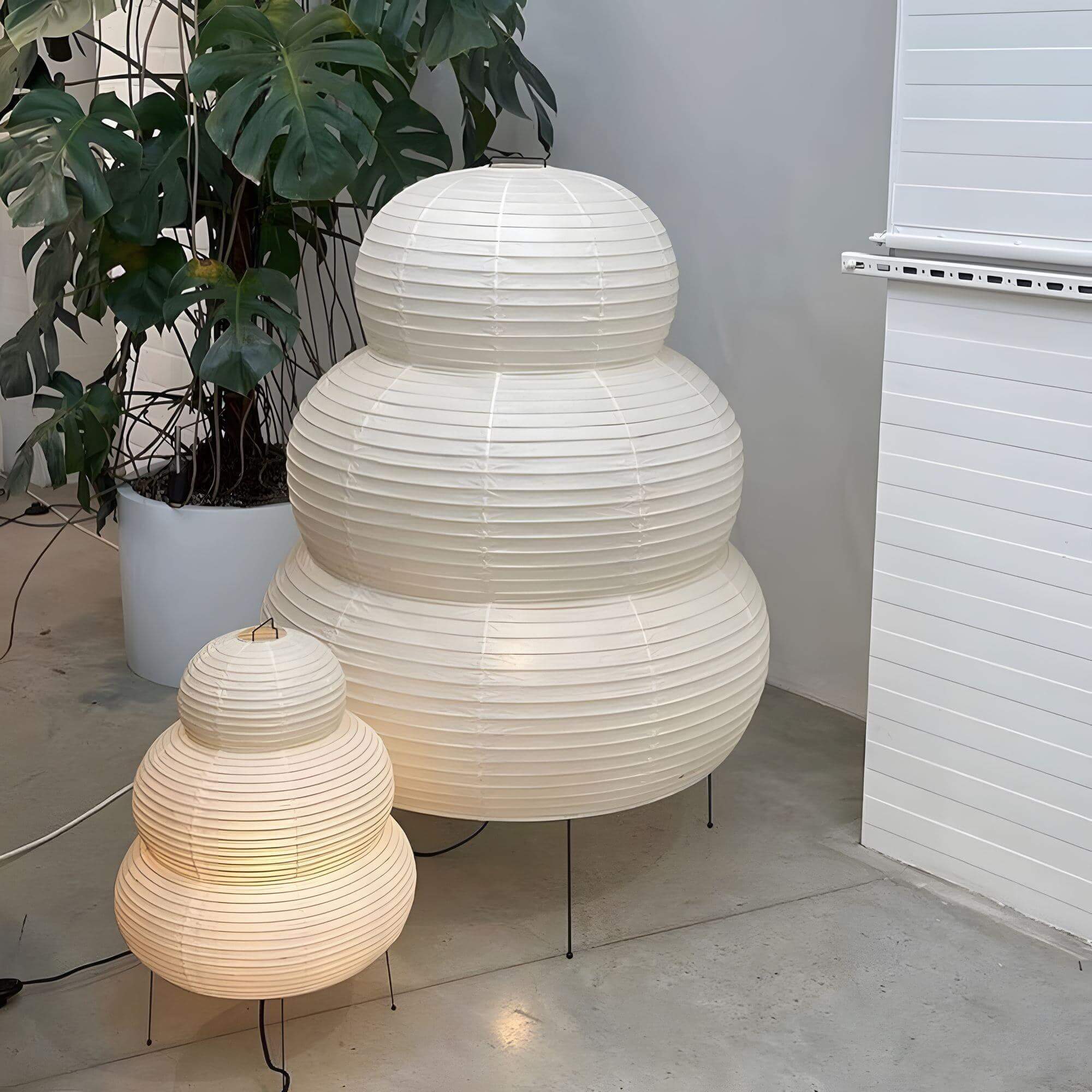 LumiWashi Aura 25N Floor Lamp Handmade Round Washi Paper Lantern Glow