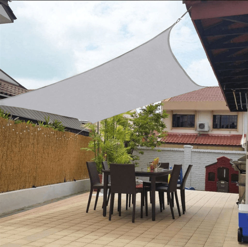 Waterafstotende luifel met UV-bescherming voor balkon, terras en tuin - Fioriscas