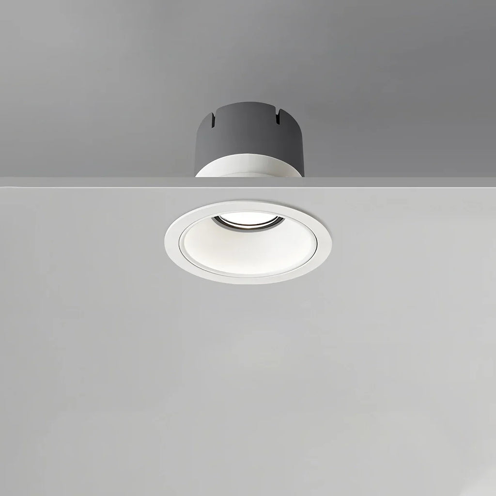 LumenArc beépíthető LED spot 75 mm-es kivágással és csillogáscsökkentéssel
