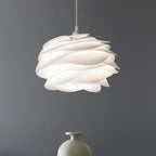 Loftslampe i glas med rosenkrans-inspireret blomstermønster, Luminara