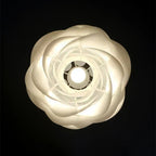 Loftslampe i glas med rosenkrans-inspireret blomstermønster, Luminara