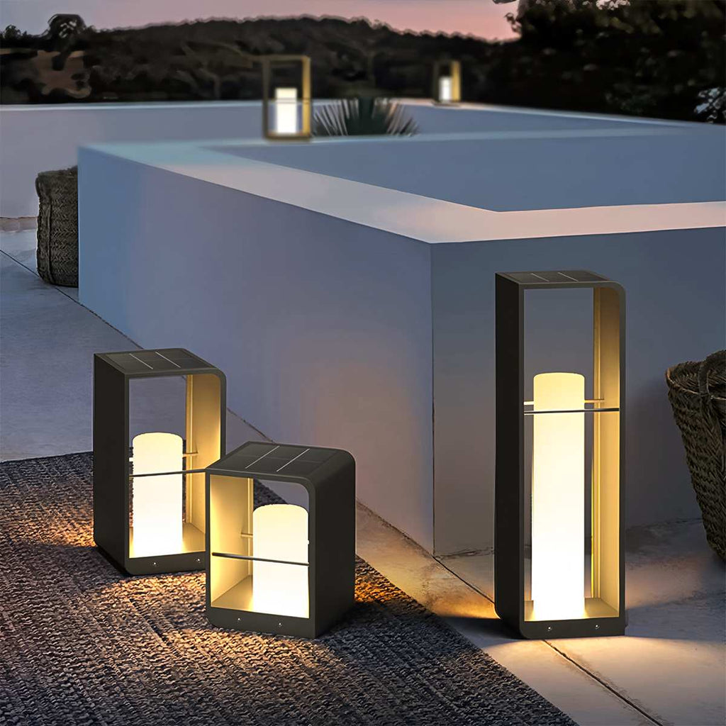 LumaVale Dusk To Dawn Outdoor Garden Lamp With Rechargeable Aluminum LED