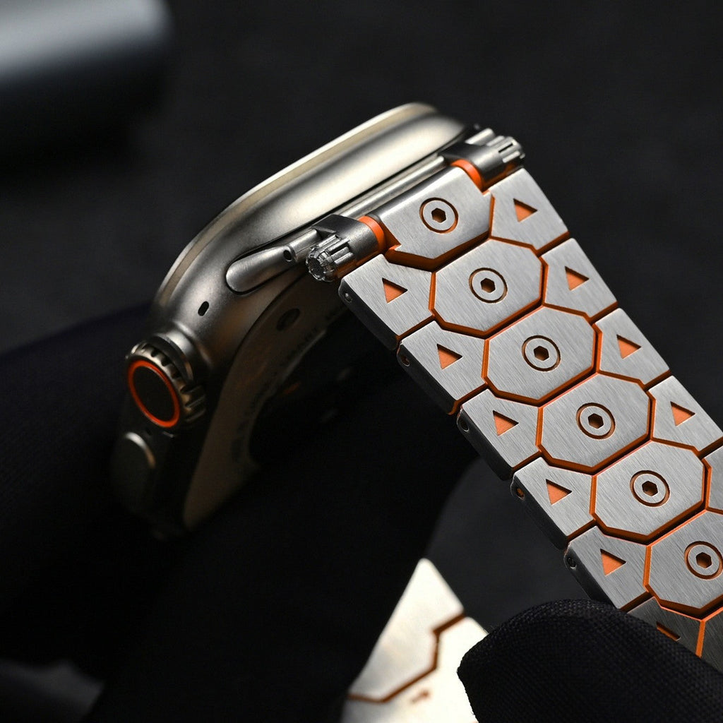 Vantira FusionX Titanium Apple Watch-rem, sekskantet led-design