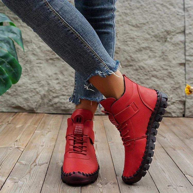 Elegante Jeans-Stiefeletten aus geprägtem Leder mit gepolstertem Komfort