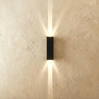 Lampada da parete Aero Lumen in alluminio impermeabile per uso interno ed esterno