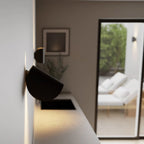 Aplique de parede SolaraGlow LED de luz quente difusa para a sala de estar