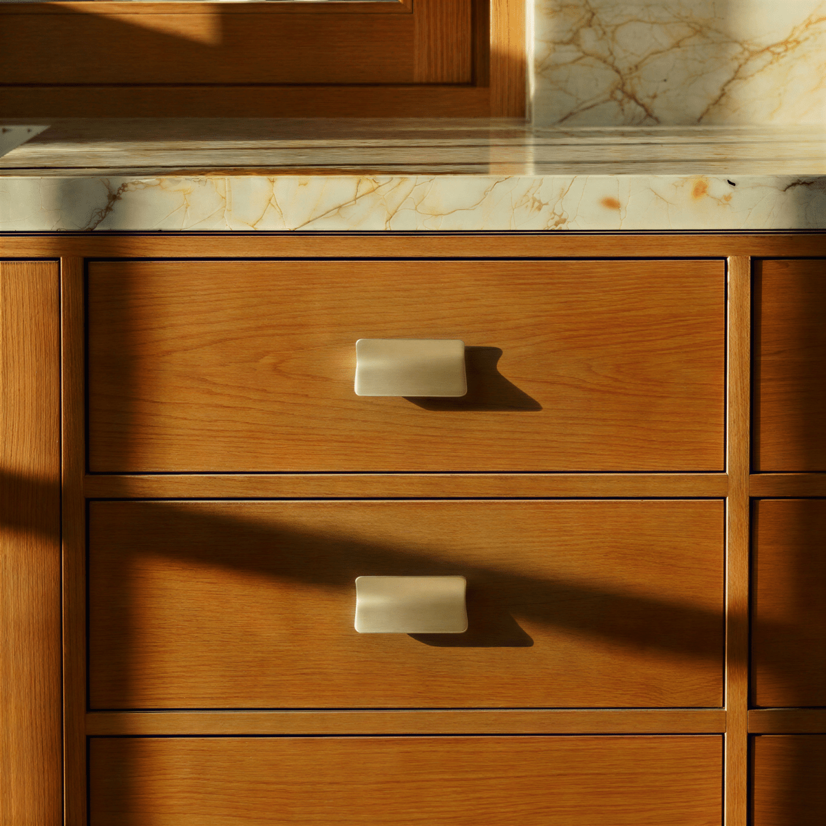 AeroSoft Curve Drawer Pull Handle With Soft Edge Finish