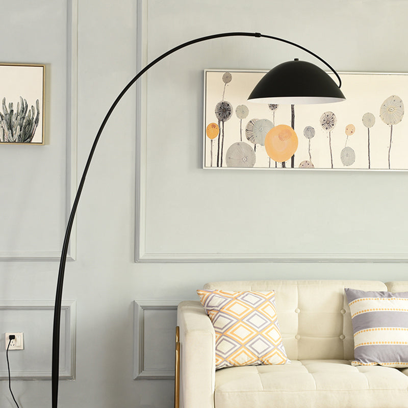 Avi Modrn Fishing Rod Metal Floor Lamp, Black | Fioriscas