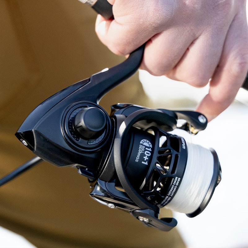 Piscifun Carbon X II Ultralight Spinning Reel, All-Carbon Fiber Build