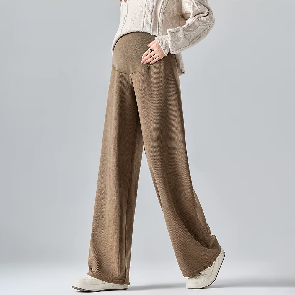 Pantaloni premaman, modello a gamba larga in misto cotone per il comfort quotidiano
