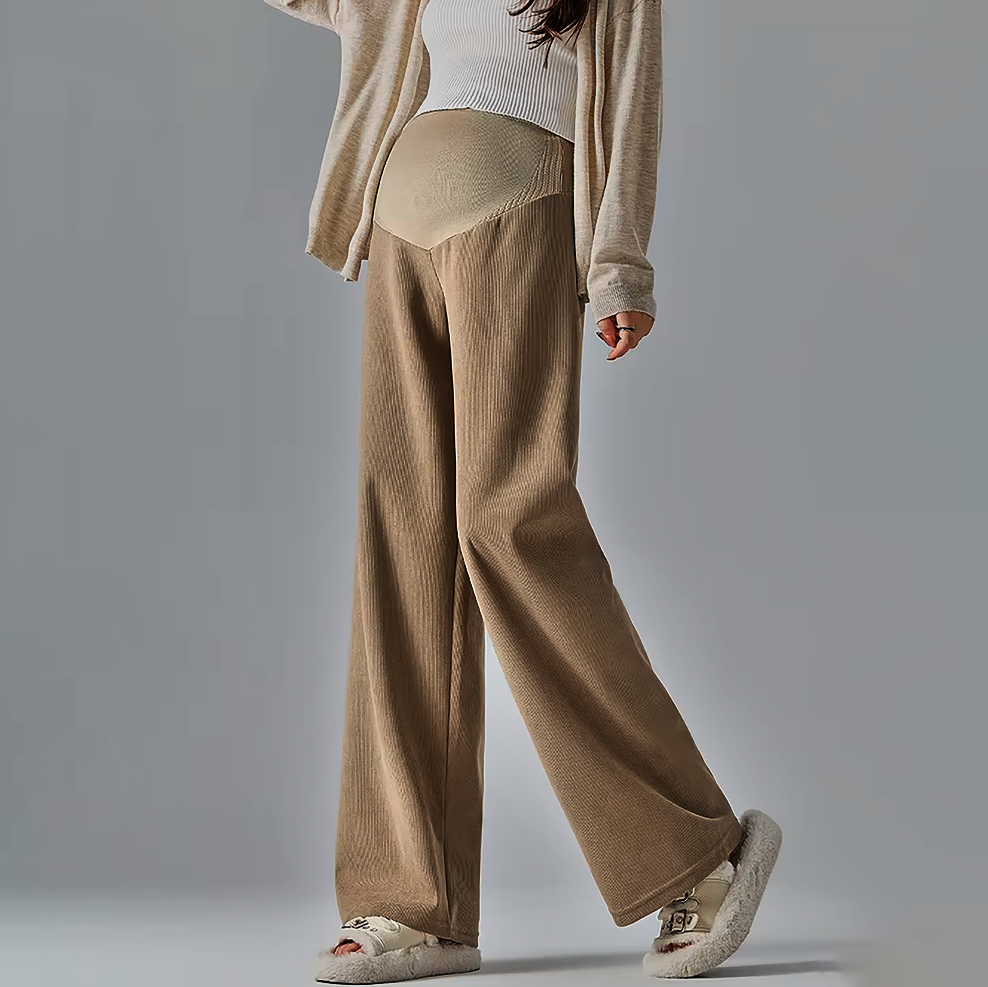Pantaloni premaman, modello a gamba larga in misto cotone per il comfort quotidiano
