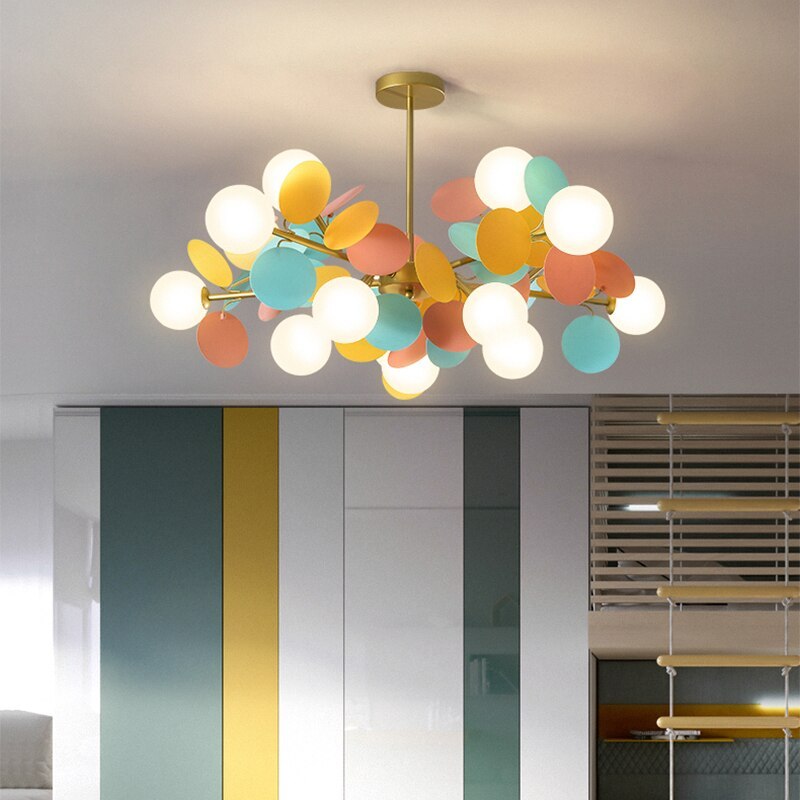 מנורת תלייה מאקריליק AstraLumen, תאורת LED זוהרת לחדרים מודרניים