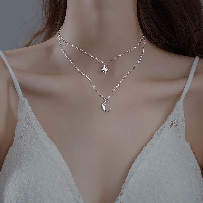 Colar de Prata de Lei com Lua Dupla, Pendente em Camadas Lyra em Prata Clara