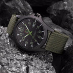 Montre-bracelet tactique AstraGuard, cadran lumineux et boîtier en acier résistant à l’eau
