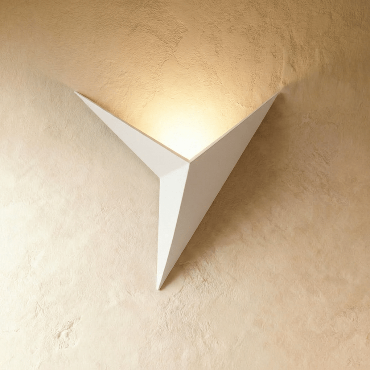 NovaLine Minimalist Wall Light With Three Metal Finishes For Modern Homes